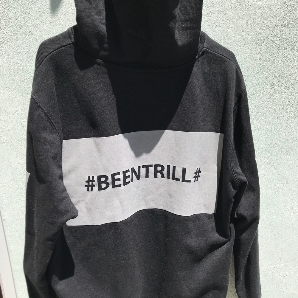 #BEENTRILL# hoodie - black size large.